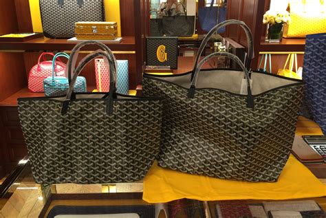 goyard st louis tote monogram chevron gm vs pm|st louis goyard bag.